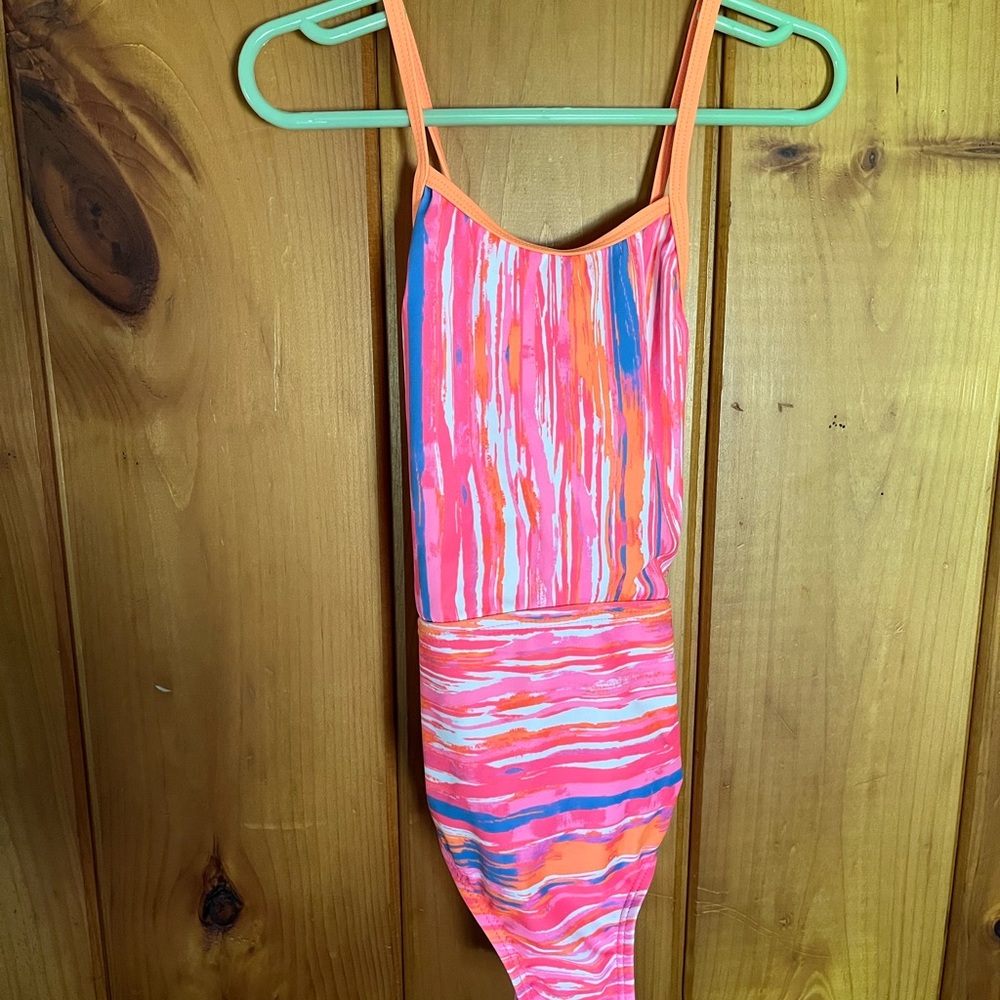 Little girl Tye dye print one piece swimsuit.